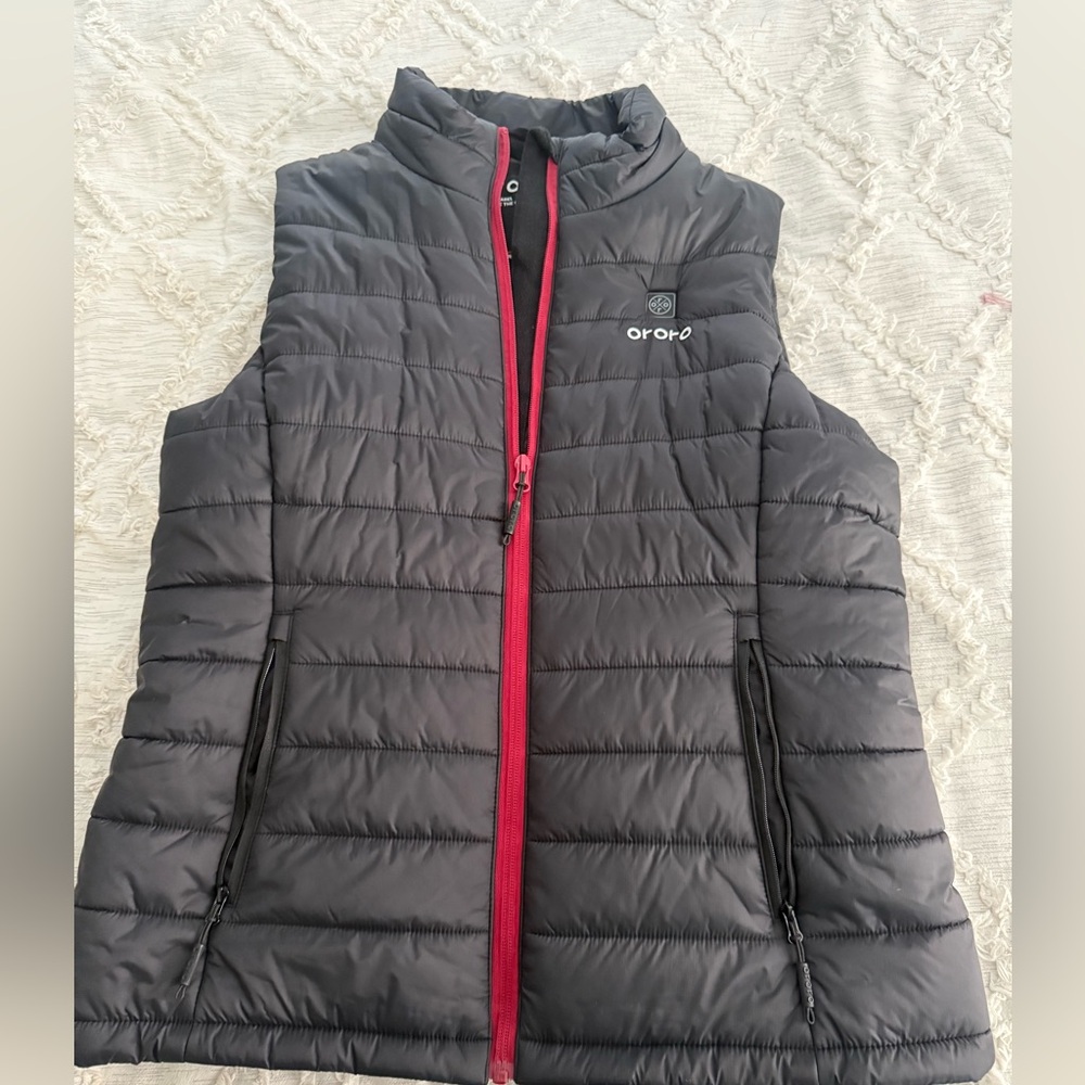 Ororo Women's Black Puffer Vest - No battery pack or working heating element.